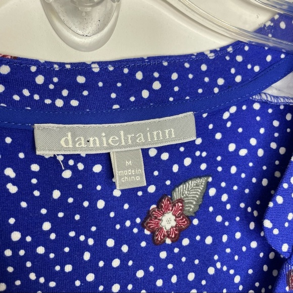 Stitch Fix l Daniel Rainn Caleena Pleated Shoulder Crochet Detail Knit Top, M - Picture 5 of 9